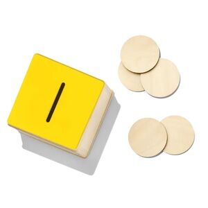 Lovevery - Wooden Coin Bank Set